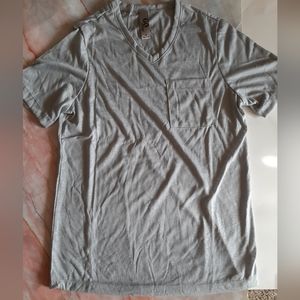 Men's Go Couture V-neck Tee